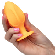 Orangefarbene freche Mütze