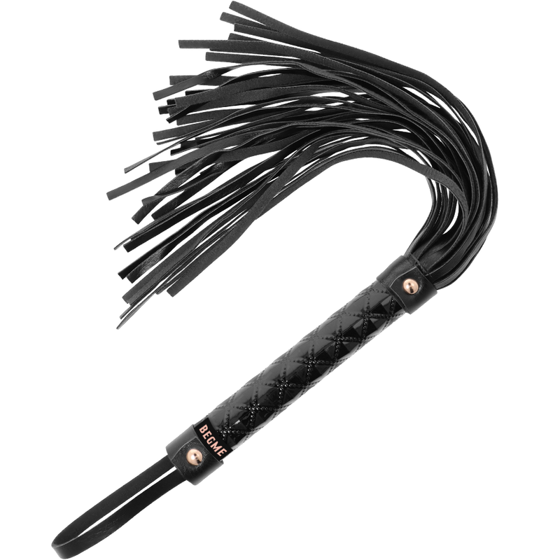 Peitschenpeitsche in der Black Edition aus veganem Leder