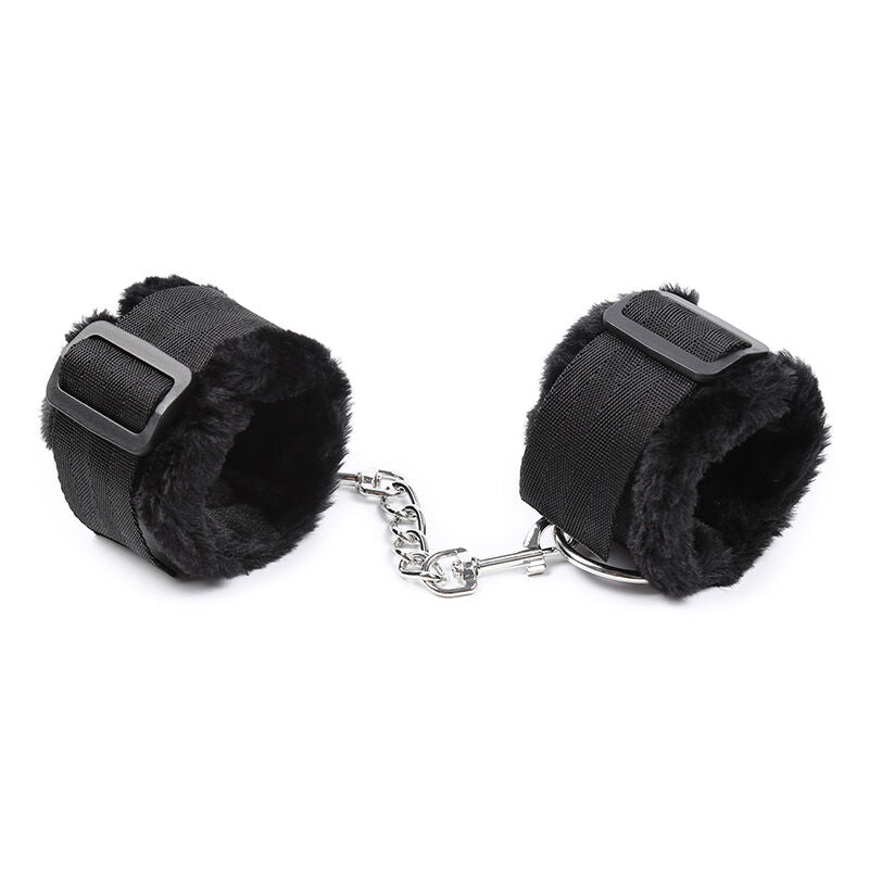 Pelzgefütterte Handgelenksmanschetten