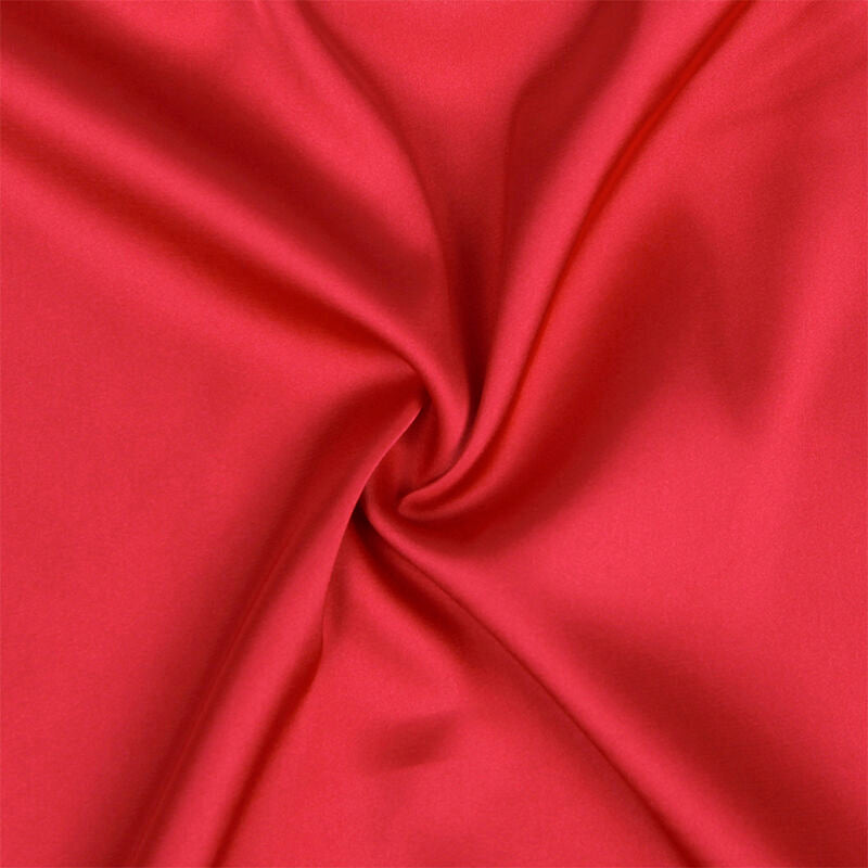 Babydoll aus Satin mit Umschlägen, rot, S/M