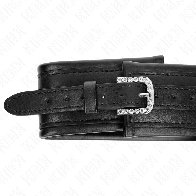Halskette mit glänzendem Schnallenarmband 65 cm 48,5 cm x 5,3 cm
