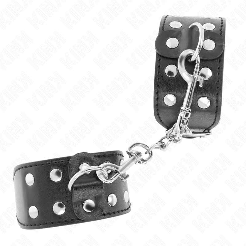 Armbänder mit doppelter Reihe verstellbarer schwarzer Nieten