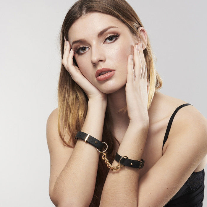 Indiscreet Maze Handschellen-Armbänder Schwarz