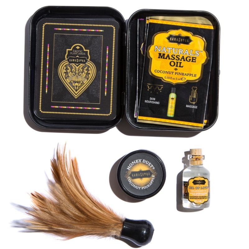 Weekender-Set in einer Kokosnuss-Ananas-Box