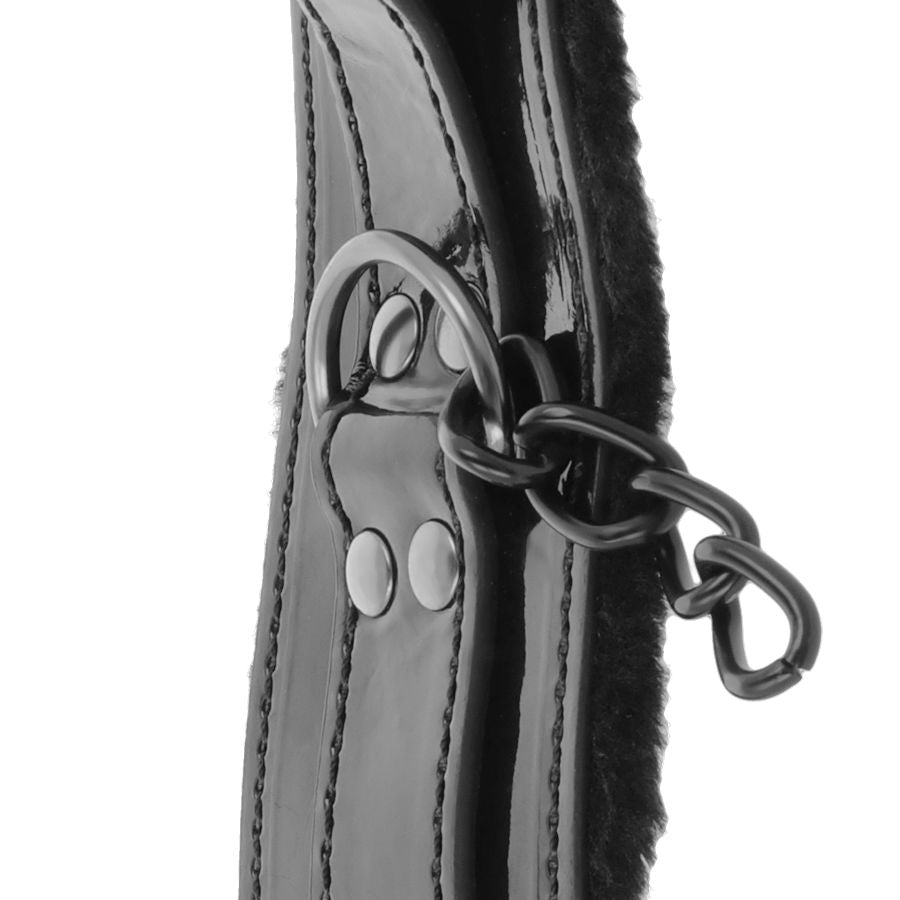 Verstellbare schwarze Lederhandschellen mit Vorhängeschloss