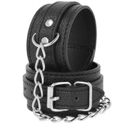 Schwarze Handschellen aus strukturiertem Leder